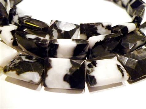 Zebra Stone Metaphysical Properties, Meaning | Peacefulmind.com