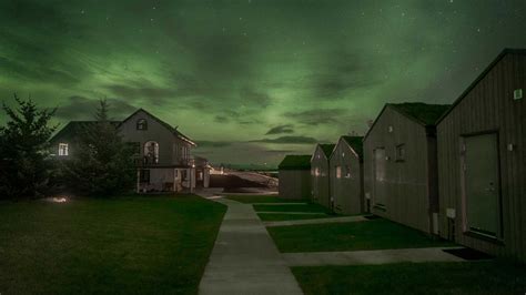 Top 5 Northern Lights Hotels in Iceland