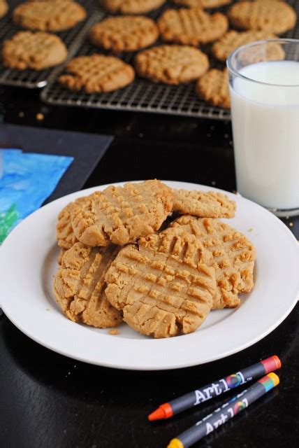 Peanut Butter Cookies with Coconut Oil