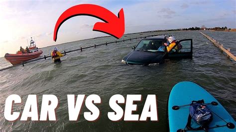 Car gets STUCK & RESCUED by RNLI! FLOODED Road High Tide Mersea Strood ...