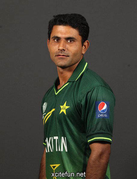 Pakistani Cricket Players Wallpaper: Abdul Razzaq