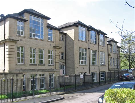Brighouse - Sixth Form College © Dave Bevis :: Geograph Britain and Ireland