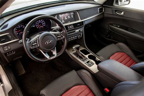 2019 Kia Optima: 5 Things We Like (and 4 Things Suboptimal) | News | Cars.com