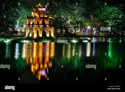 Turtle Tower, Hoan Kiem Lake, Hanoi, Vietnam Stock Photo - Alamy