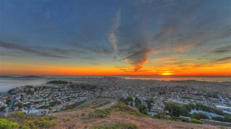 Twin Peaks San Francisco Sunrise (HDR time-lapse) on Vimeo