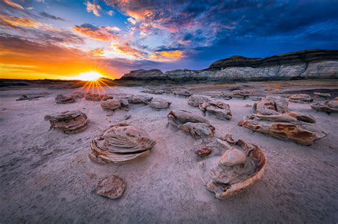 Photo Sunrise Bisti wilderness new Mexico - free pictures on Fonwall