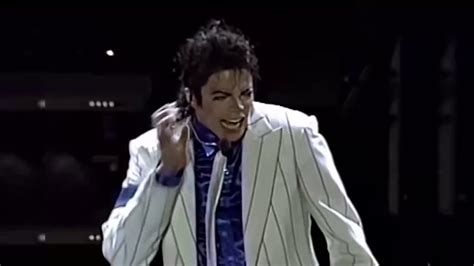 Michael Jackson Smooth Criminal Live 1996 HD - YouTube