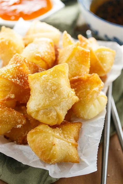 Sweet Cream Cheese Wontons - The Cozy Cook