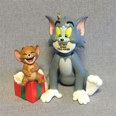 Tom And Jerry - Holiday Hijinks - Hallmark - 2012 Hallmark Christmas Ornaments, Tom And Jerry ...