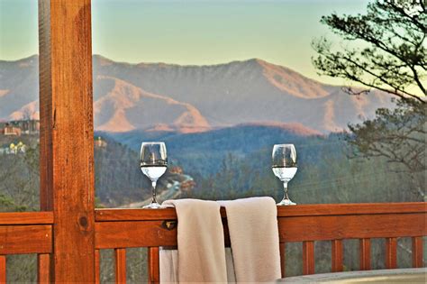 Cabin Amenities - Gatlinburg Vacation Cabins