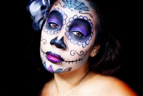 HALLOWEEN MAKEUP TUTORIAL: Sugar Skull Makeup - Honeygirl's World - A Hawaii Lifestyle Blog