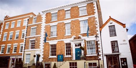 Best Cheap B&Bs, Pub Inns, & Hotels in Chester City Centre