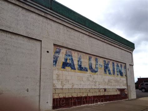 Life in Niles: Remember Valu King?