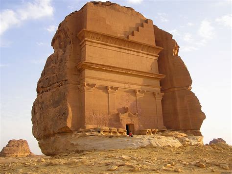 World Visits: Mada'in Saleh, A Historical Place In Saudi Arabia