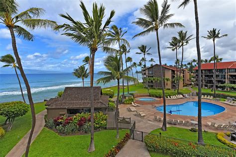 Papakea Resort Condos - West Maui Vacation Rentals | Chase 'N Rainbows