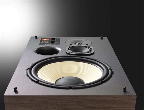 JBL L100 Classic Bookshelf Loudspeaker » Gadget Flow