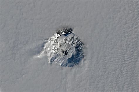 Mount Erebus, the rotated volcano that began with the eruption, is also ...