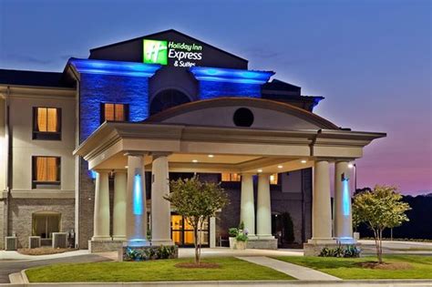 HOLIDAY INN EXPRESS HOTEL & SUITES OPELIKA AUBURN $78 ($̶9̶2̶ ...