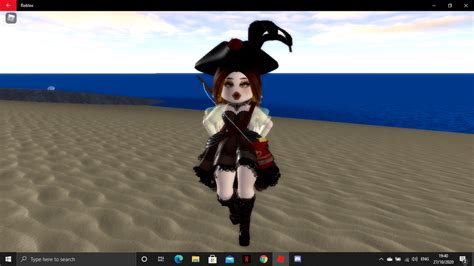 rate my (updated) pirate outfit : RoyaleHigh_Roblox