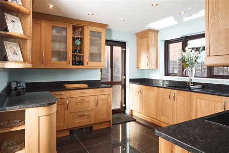 Real Oak Solid Wood Kitchen Units & Cabinets - Solid Wood Kitchen Cabinets