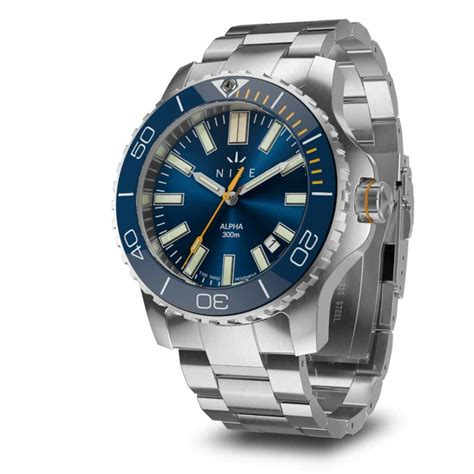 10 Best Tritium Watches for 2022 - WatchRanker