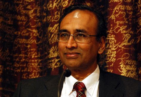 Venki Ramakrishnan, premio Nobel de Química, asistirá al Hay Festival Querétaro