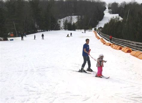 Taking Kids to the Beaver Valley Ski Club : Parenting To Go