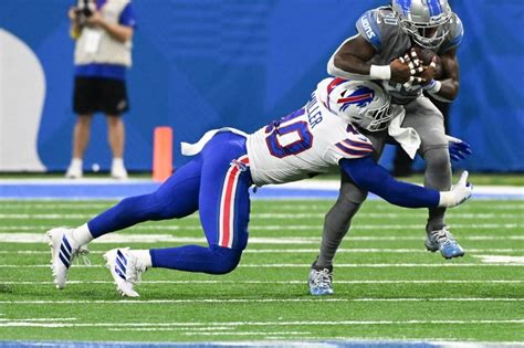 Buffalo Bills Lose Von Miller to Season-Ending ACL Injury - Casino.org