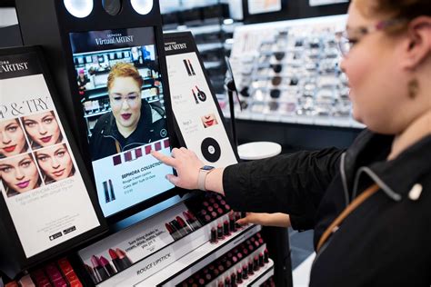 How Sephora is thriving amid a retail crisis