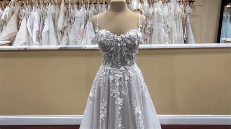 Madi Lane Wedding Dress Sarie | Romantic A-line | Darianna Bridal in ...