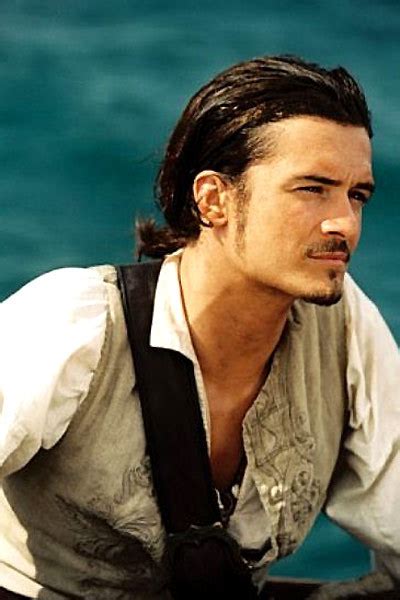 Hot Guys in Period Costume | Orlando Bloom in Pirates of the Caribbean.