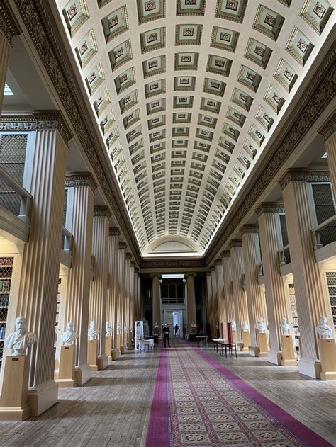 Architecture of Edinburgh - Old College at the University of Edinburgh ...