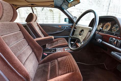 Perfect interior of this 1983 C126 / W126 Mercedes Benz 500 SEC ...