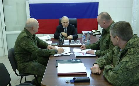 Vladimir Putin visited the Headquarters of the Dnepr Group of Forces ...