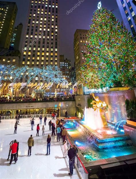 Ice Skating Rockefeller Center – Stock Editorial Photo © andykazie ...