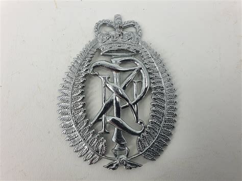 New Zealand Police Helmet Plate Badge - Trade In Military