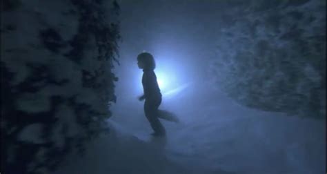 The Shining (Stanley Kubrick, 1980) Hedge maze chase scene (2:11 ...