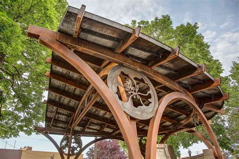 Steel Bandshell in Sandpoint – Mountain Architects – Hendricks Architecture