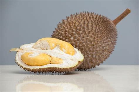 What’s behind the durian fruit’s notorious stench - American Chemical Society