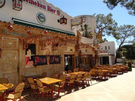 bar en restaurant top!! - Picture of Restaurant Diferent, Cala d'Or - TripAdvisor