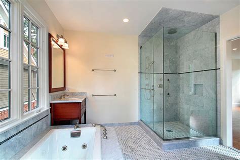 The Benefits of Frameless Glass Shower Doors