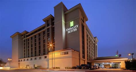 North Dallas Hotels - Embassy Suites Dallas Park Central Area