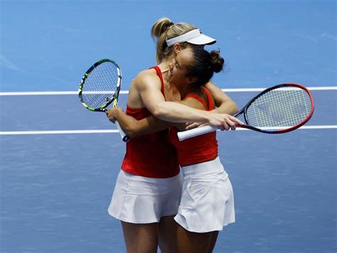 Doubles powerhouse Krejcikova and Siniakova part ways