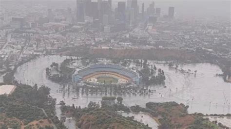 Photo of Dodger Stadium during Tropical Storm Hilary goes viral