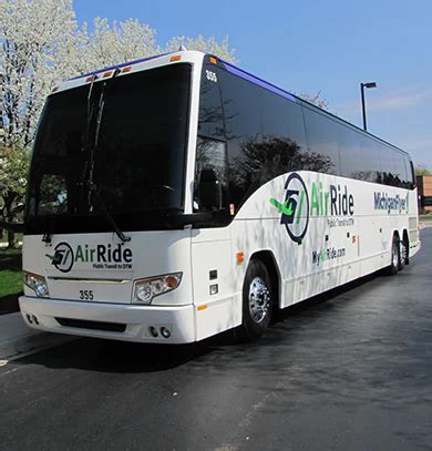 About Michigan Flyer | Bus Service to Detroit Metro Airport