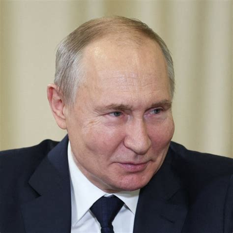 Vladimir Putin calls for closer Russia-China cooperation on military satellites and prospective ...