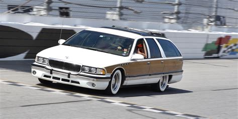 Here’s What Makes The Buick Roadmaster Wagon A Classic