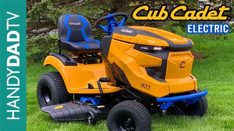 Cub Cadet XT1 LT42e Electric Lawn Tractor 2021 Review - YouTube