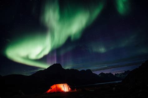 10 Great Tips on How to Shoot the Northern Lights - [Visit Greenland!]