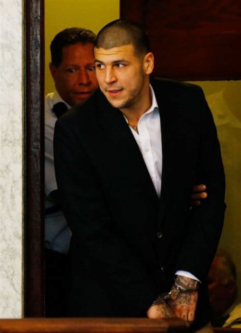 Aaron Hernandez Murder Trial News Update: Ex-NFL Player's Fiancee ...